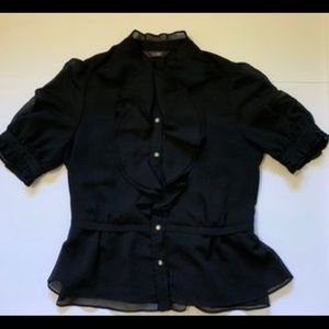 🌸Pretty dress or casual blouse on sale ♥️